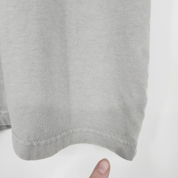 ph The Phluid Project Cropped T-Shirt Size XL Light Gray Rainbow Print Pride - Picture 6 of 8